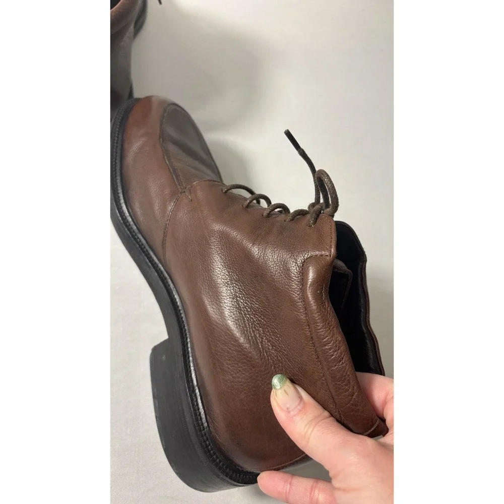 Cole Haan City Brown Leather Chukka Boots Men's Size 9M Lace Up Ankle Casual‎